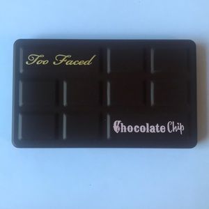 Too Faced Matte Chocolate Chip Eye Shadow Palette